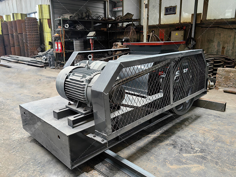 雙齒輥破碎機(jī)為什么被稱為“狼牙破碎機(jī)”？它真有那么厲害嗎？