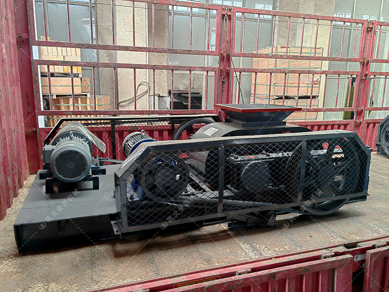 為何越來越多的礦山選擇雙齒輥而非顎式破碎機？這3點很關(guān)鍵！